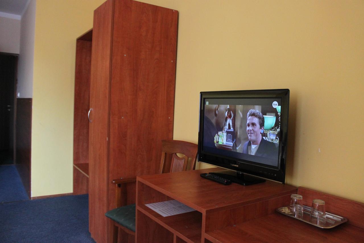 Hotel Pod Jeleniem Tuchola Zewnętrze zdjęcie