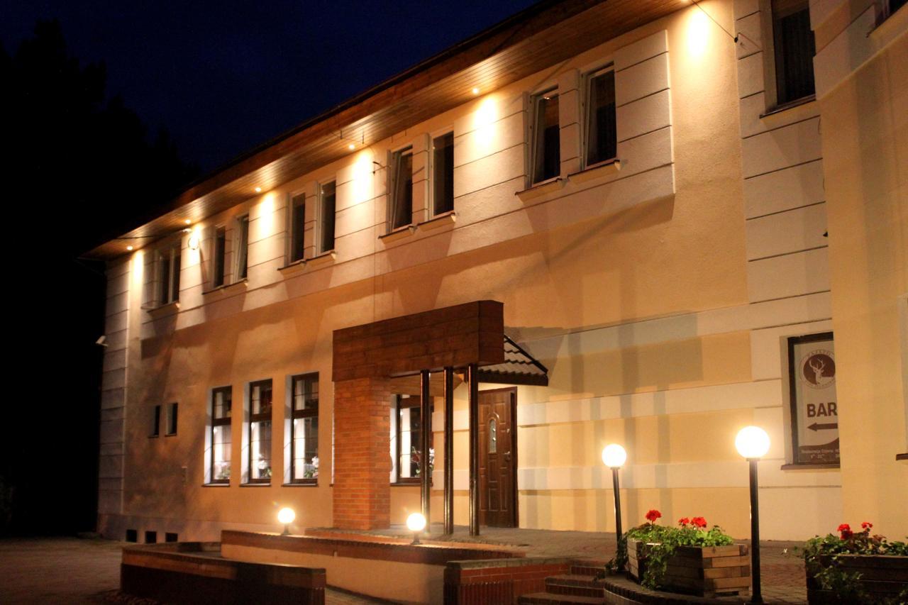 Hotel Pod Jeleniem Tuchola Zewnętrze zdjęcie